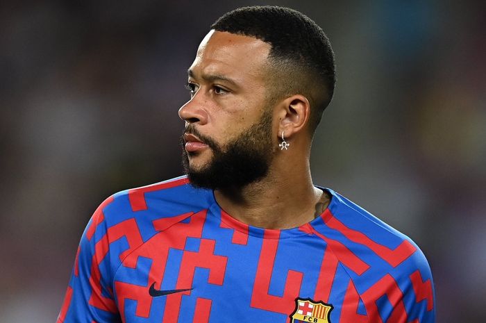 Barcelona Tertarik Tukar Memphis Depay Dengan Marcelo Brozovic Dari Barcelona