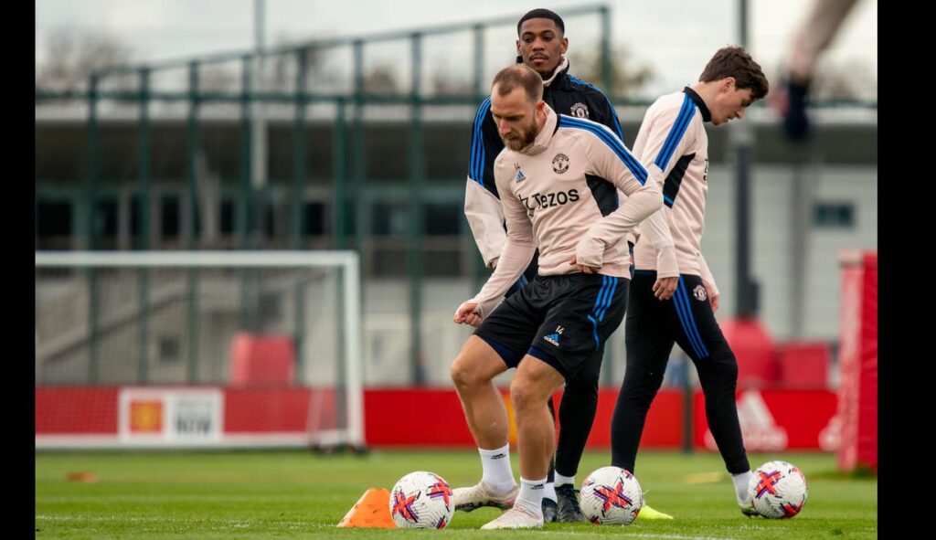 Christian Eriksen Kembali Latihan Bersama Manchester United